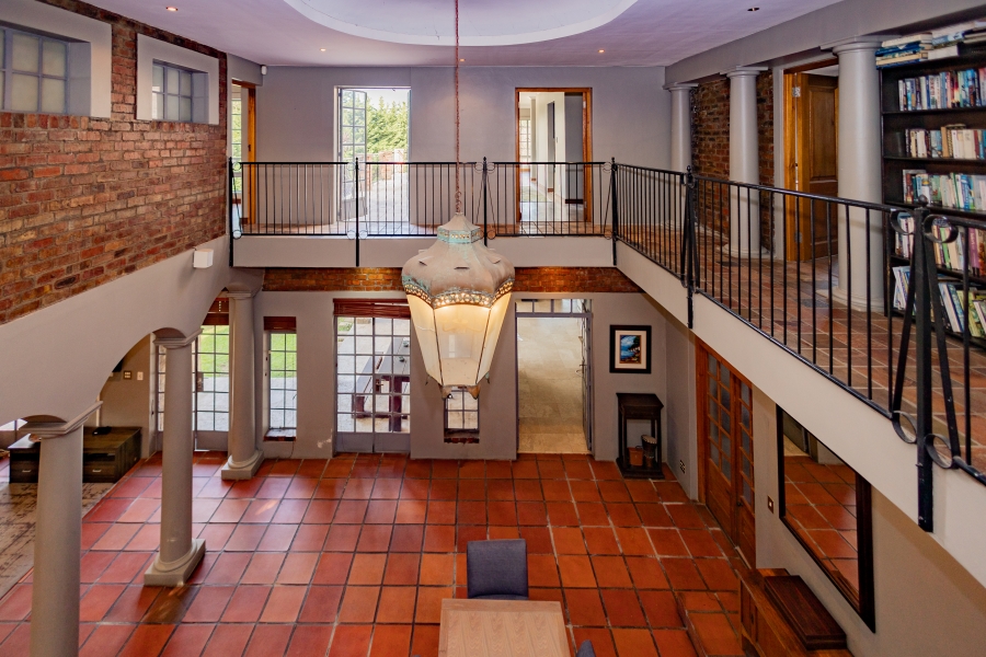 6 Bedroom Property for Sale in Vierlanden Western Cape